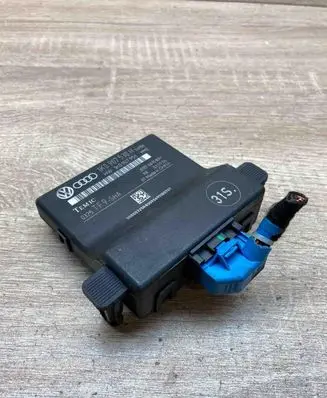 Volkswagen Caddy Gateway control module 1K0907530H 1K0907951