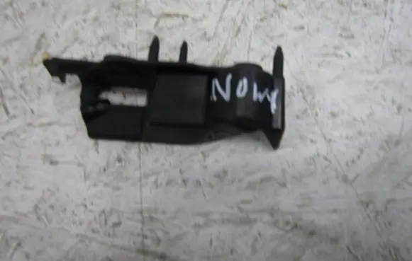 Audi A4 S4 B8 8K Front bumper mounting bracket 8K0807283H