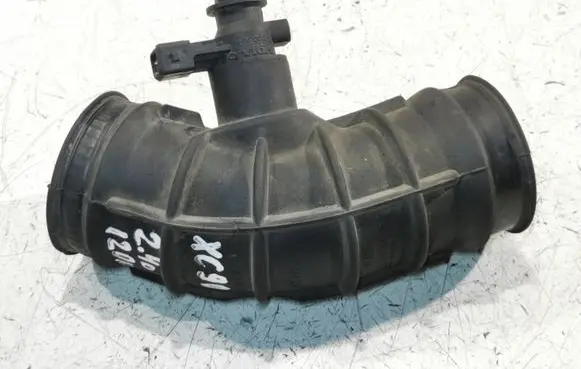 Volvo XC90 Intercooler hose/pipe 30636854