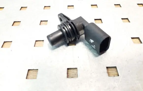 Seat Cordoba (6L) Crankshaft position sensor 036907601D