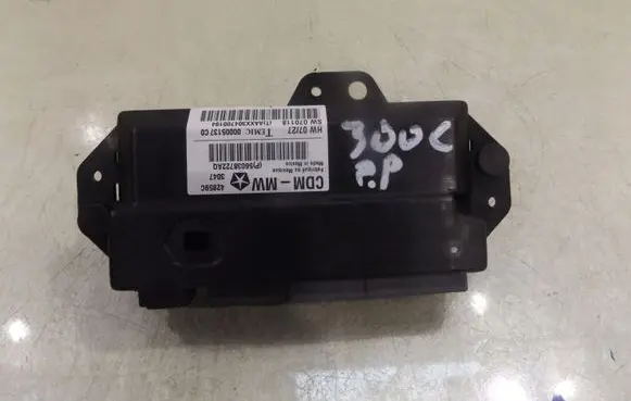 Chrysler 300 - 300C Door control unit/module 56038722AQ