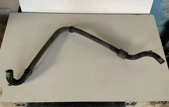 Audi Q7 4M Engine coolant pipe/hose 4M0145920AD