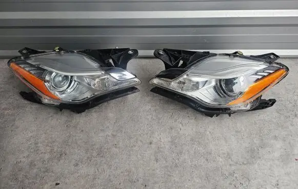 Maserati Quattroporte Headlights/headlamps set 670006567
