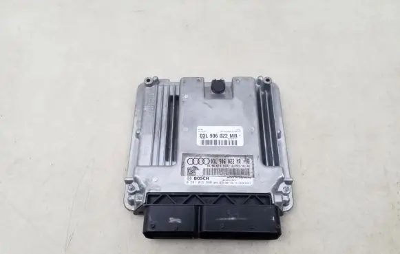 Audi A4 S4 B8 8K Engine control unit/module 03L906022MR
