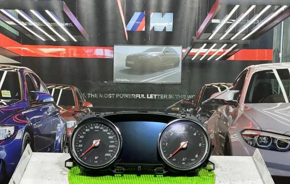 Mercedes-Benz E W213 Speedometer (instrument cluster) A21399000622