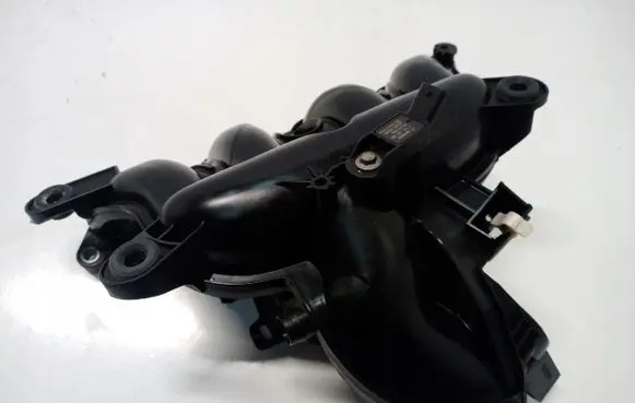 Peugeot 508 II Intake manifold 9817556380