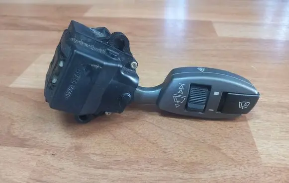 BMW 7 E65 E66 Wiper control stalk 6911519 61316911519 01206710