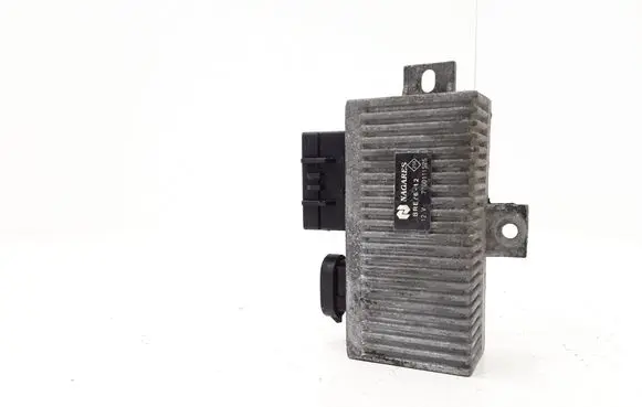 Volvo S40, V40 Glow plug pre-heat relay 7700111525
