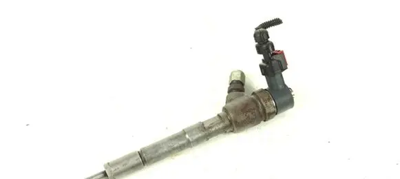 Opel Corsa E Fuel injector 0445110618