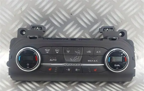 Ford Kuga III Climate control/heater control trim LJ6T18C612CC