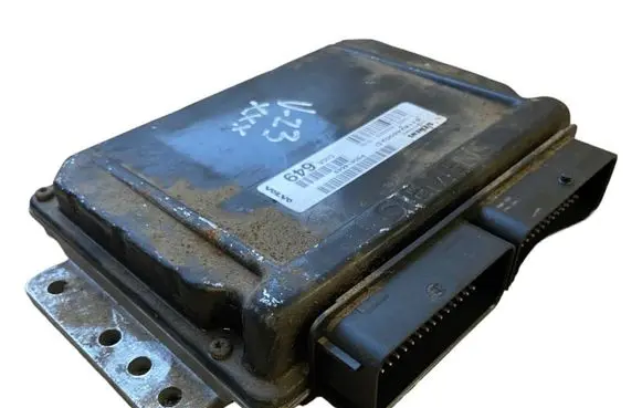 Volvo S40 Engine control unit/module P30614649 S118245002D C00A649