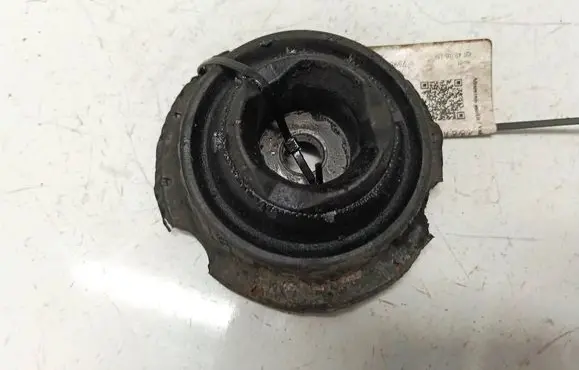 Audi Q7 4L Coil spring mount 7L0412327