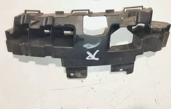 Ford Focus C-MAX Front bumper mounting bracket 3M5117E857 D2A3B