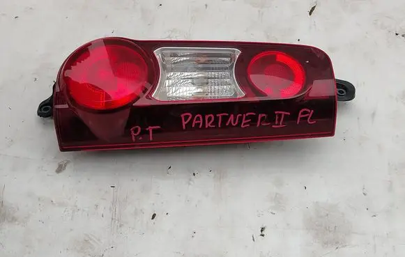 Peugeot Partner Rear/tail lights
