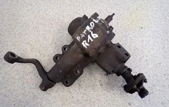 Nissan Patrol Y61 Steering rack 