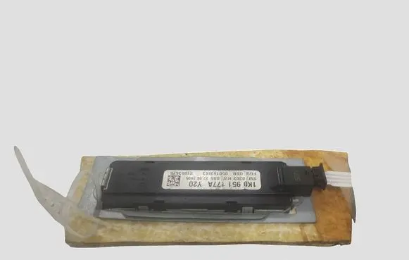 Volkswagen Jetta V Alarm movement detector/sensor 1K0951177A 0202HW 21003675