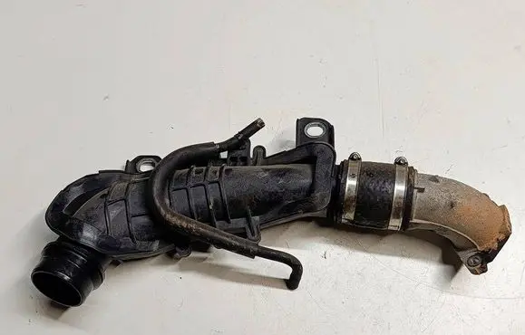 Mazda 6 Intercooler hose/pipe 3258147