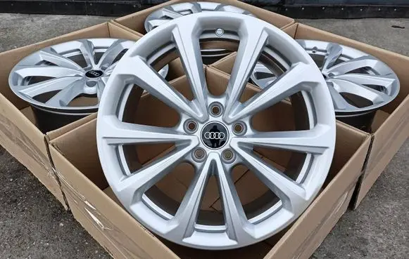 Audi A5 R18 alloy rim 8B3601025D