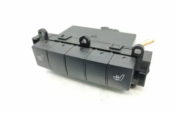 Mercedes-Benz A W169 Seat heating switch 1698208510 00050313399001 33460602
