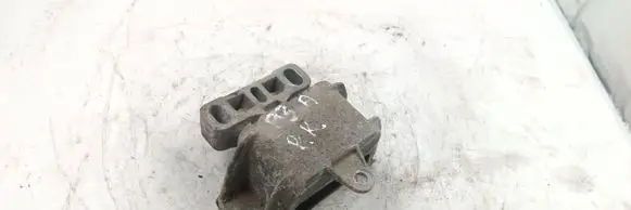 Audi A3 S3 8L Engine mount bracket 1J0199555