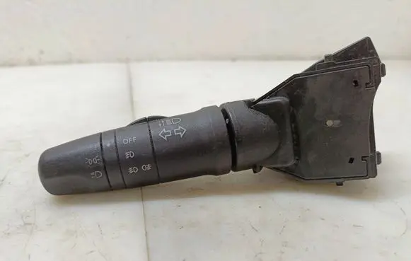 Nissan X-Trail T30 Indicator stalk 255408H700