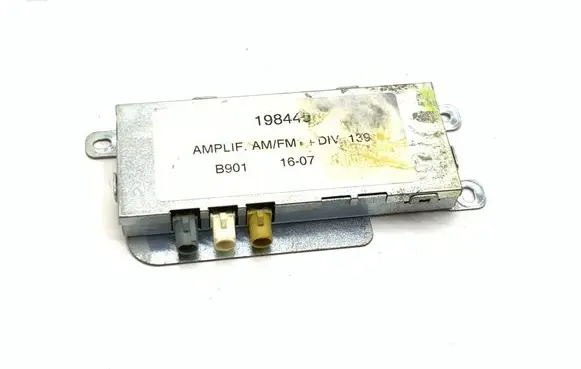 Maserati Quattroporte Aerial antenna amplifier 198449