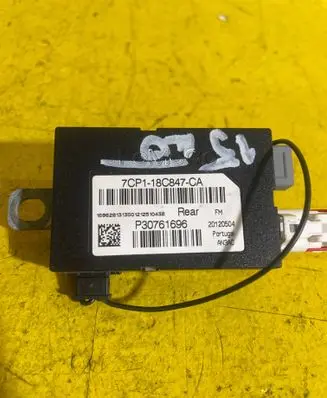 Ford Focus Aerial antenna amplifier 7CP118C847CA