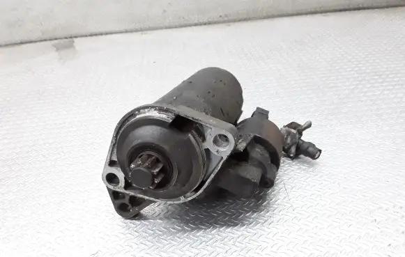 Audi A3 S3 8L Starter motor 0001125605