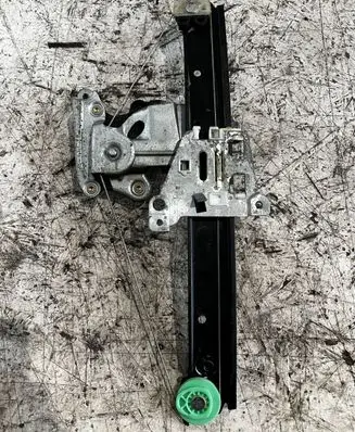 Volvo XC70 Rear door window regulator motor