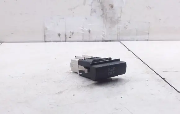 Skoda Octavia Mk2 (1Z) ESP (stability program) switch 1Z0927134A