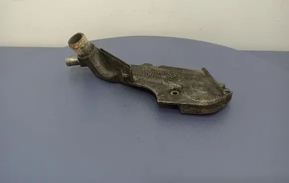 Audi A6 S6 C5 4B Thermostat/thermostat housing 078121121J