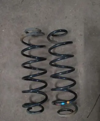 Peugeot 2008 I Rear coil spring