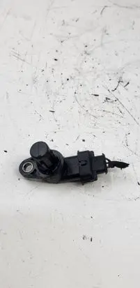 Volvo S60 Camshaft position sensor 0232103063