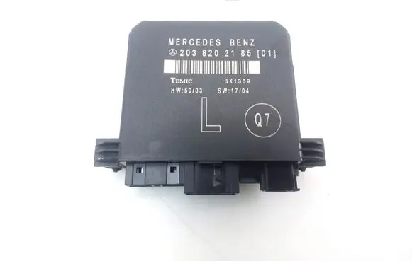 Mercedes-Benz C W203 Door control unit/module A2038202185