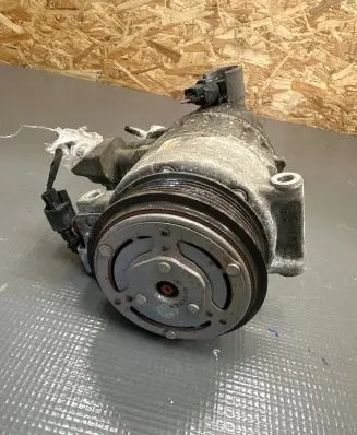 Ford Kuga II Air conditioning (A/C) compressor (pump) 4472502561 05B01348 DS7H19D629HG