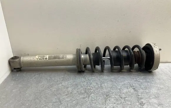 BMW 5 E60 E61 Rear shock absorber with coil spring 6785984 E60H008BX 1054131514C
