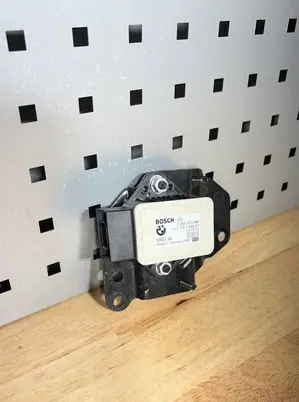 BMW X3 E83 ESP acceleration yaw rate sensor 3417699 0265005644 3452341769901