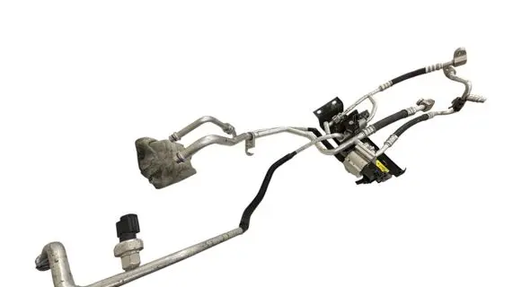 Nissan Leaf II (ZE1) Air conditioning (A/C) expansion valve 4433101202 924414NR0B
