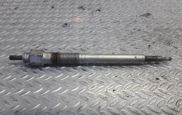 Saab 9-5 Glow plug 