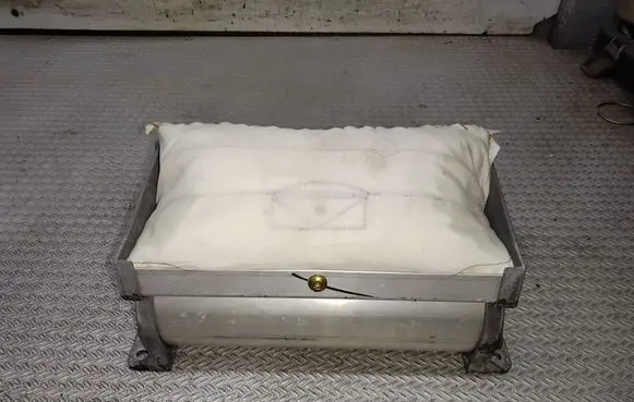 Mercedes-Benz ML W163 Passenger airbag A1638600505