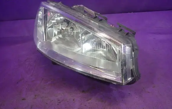 Renault Megane II Headlight/headlamp 8200073221J