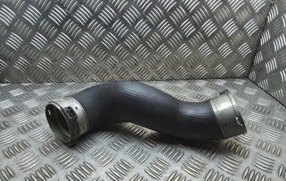 BMW 5 F10 F11 Intercooler hose/pipe 8516509 851650901
