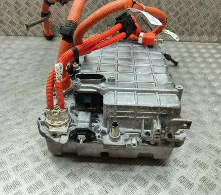 Nissan Leaf II (ZE1) Voltage converter inverter 292C05SH1A