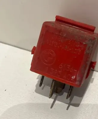 BMW 3 E36 Other relay 61361393404 1393404 V23134J52X273