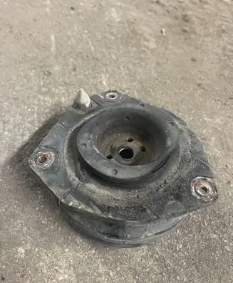 Renault Scenic II - Grand scenic II Coil spring mount 