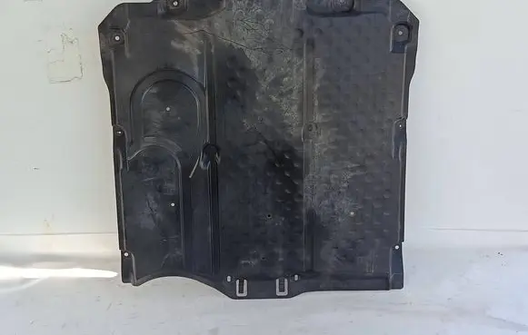 Mercedes-Benz GLC C254 Engine splash shield/under tray A2545200400