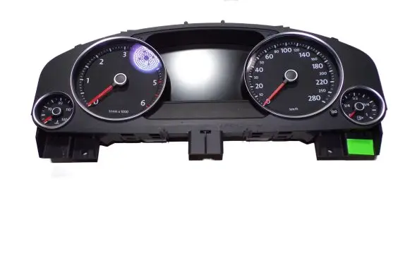 Volkswagen Touareg II Speedometer (instrument cluster) 7P6920881G