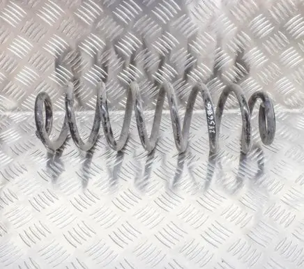 Skoda Octavia Mk3 (5E) Rear coil spring 5Q0511115AM