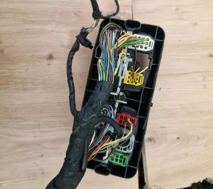 Skoda Fabia Mk1 (6Y) Fuse box set 6q0937403b