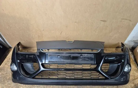 Renault Megane III Front bumper